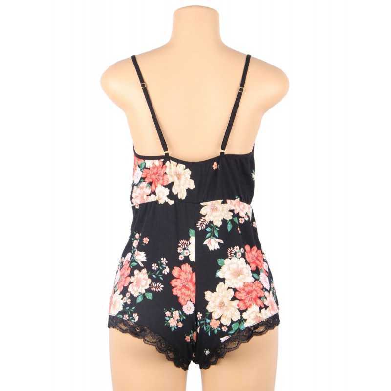 Pyjama Alicia à fleurs avec dentelle raffinée, féminin et confortable