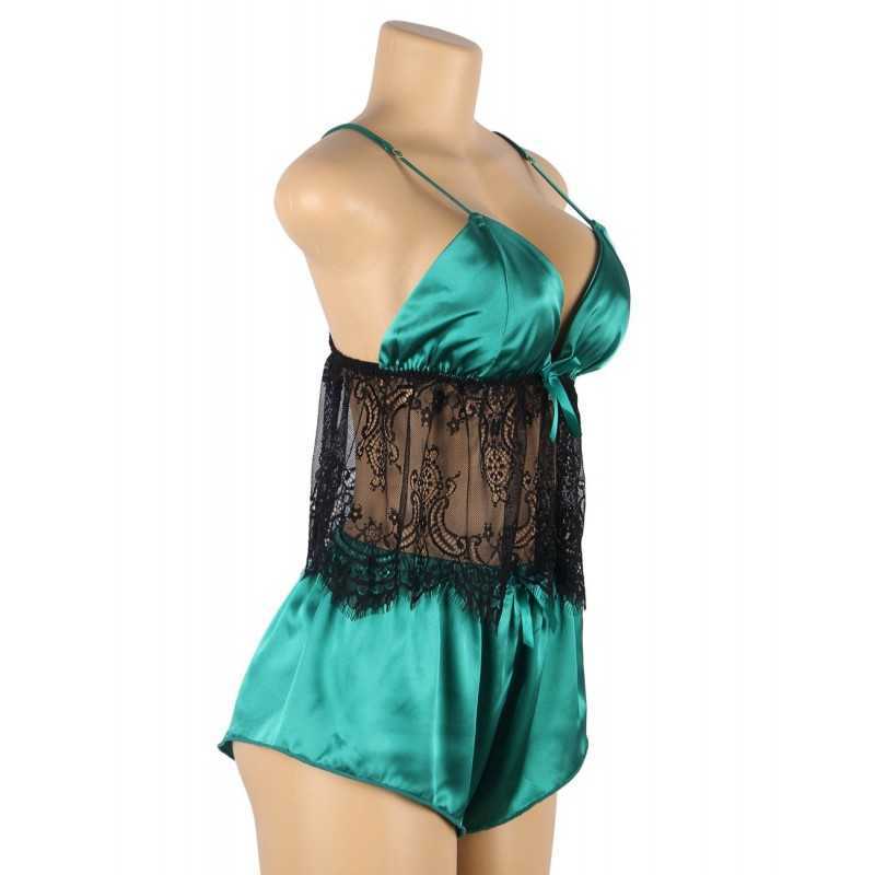 Pyjama 2 pièces Sandrine en satin et dentelle – Élégance et confort