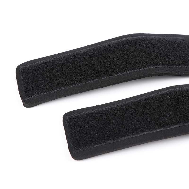 Set BDSM avec bâillon, sangles réglables et menottes rembourrées