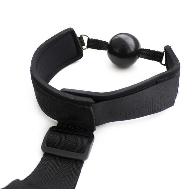 Set BDSM avec bâillon, sangles réglables et menottes rembourrées