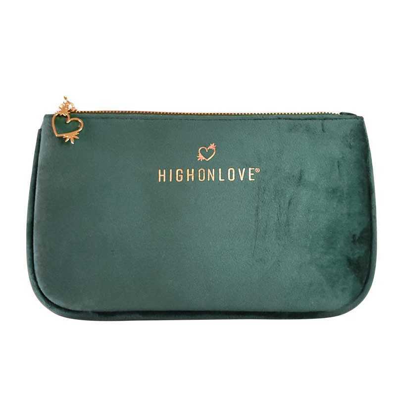 Pochette en velour