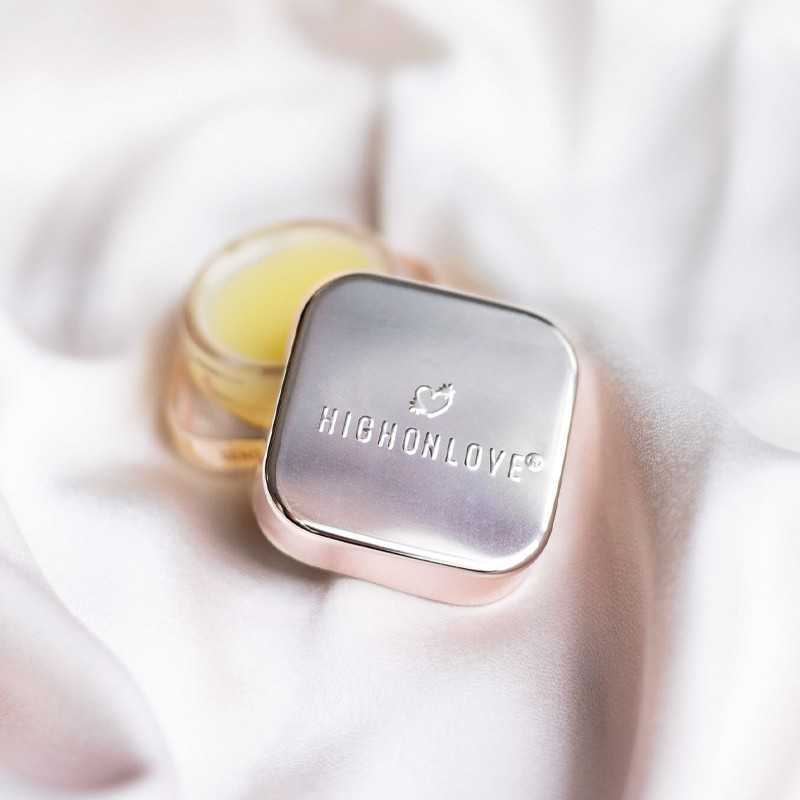 Baume à lèvres sensuel HighOnLove – Luxe et Sensualité (7ml)
