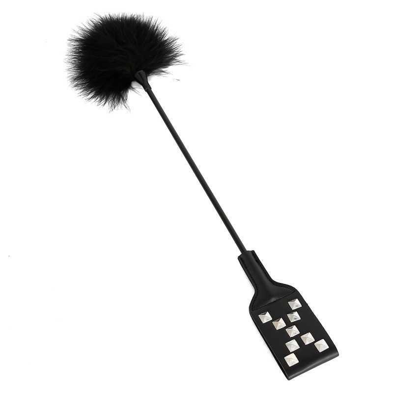 Paddle Plumeau XO : Douceur et intensité en un accessoire