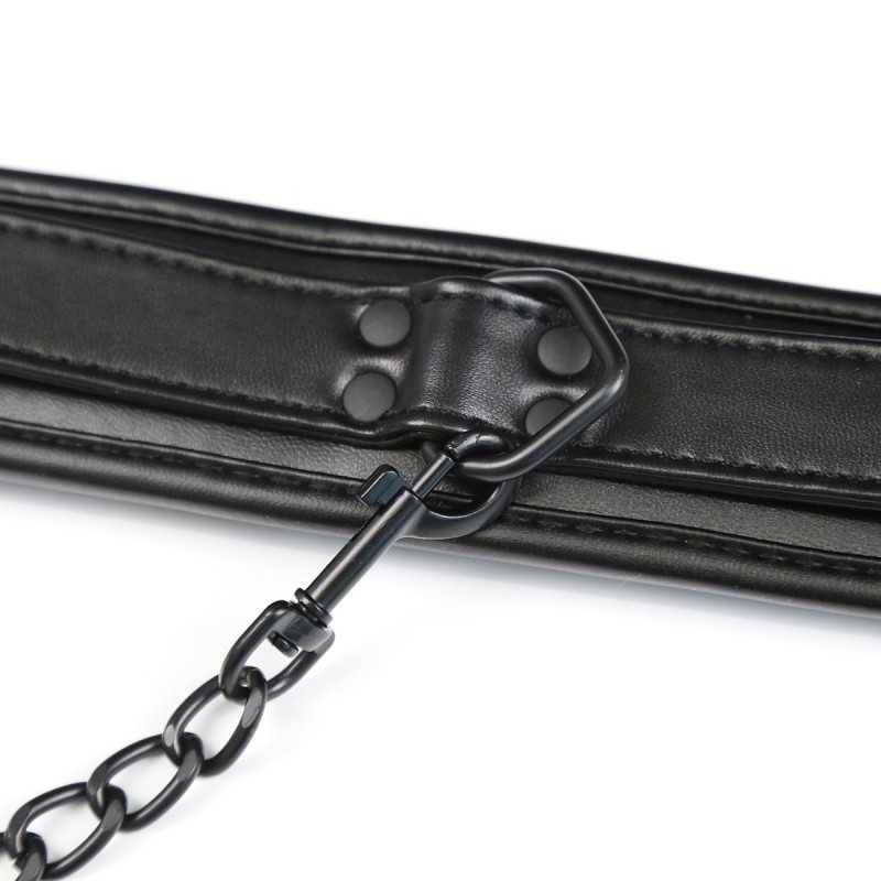 Collier expert avec chaîne noire : Ajustable et élégant