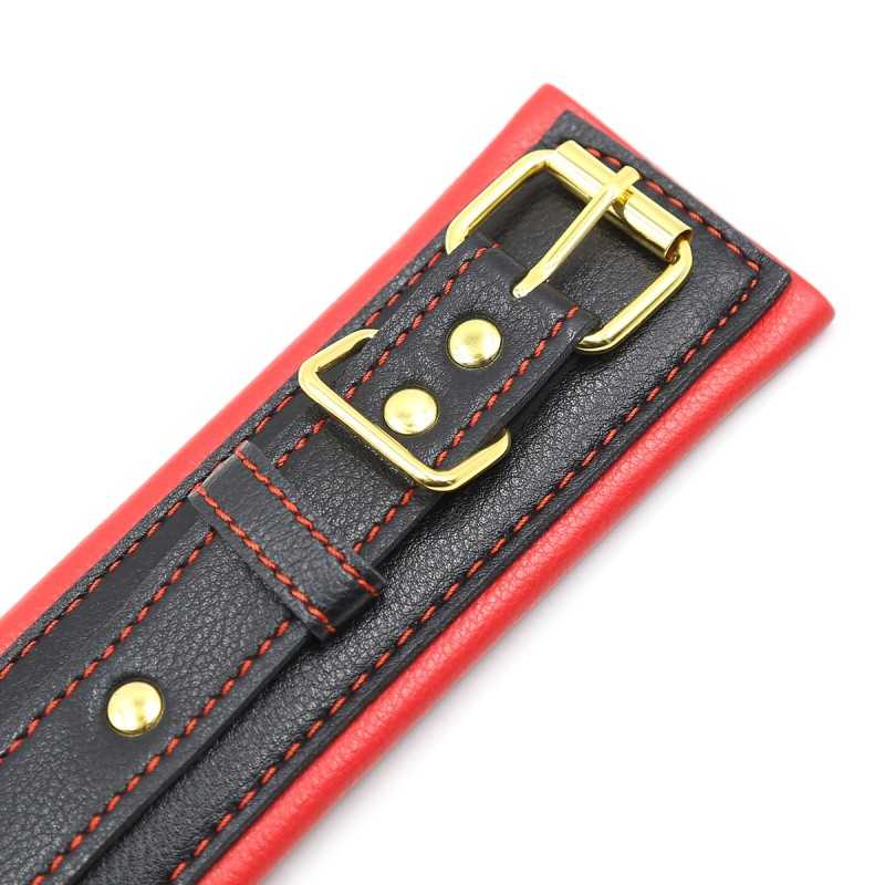 Collier avec chaîne dorée - Confort et élégance