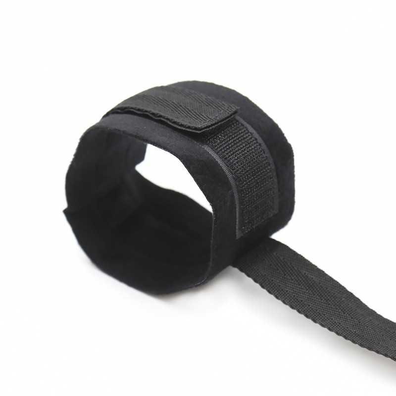 Kit de soumission BDSM – Masque et menottes ajustables