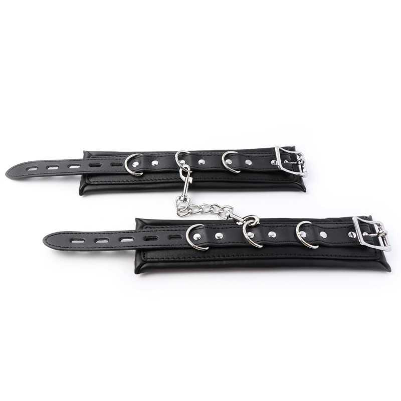 Menottes poignets expertes : confort et robustesse en BDSM