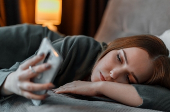 Insomniaque? Faites l’amour le soir !